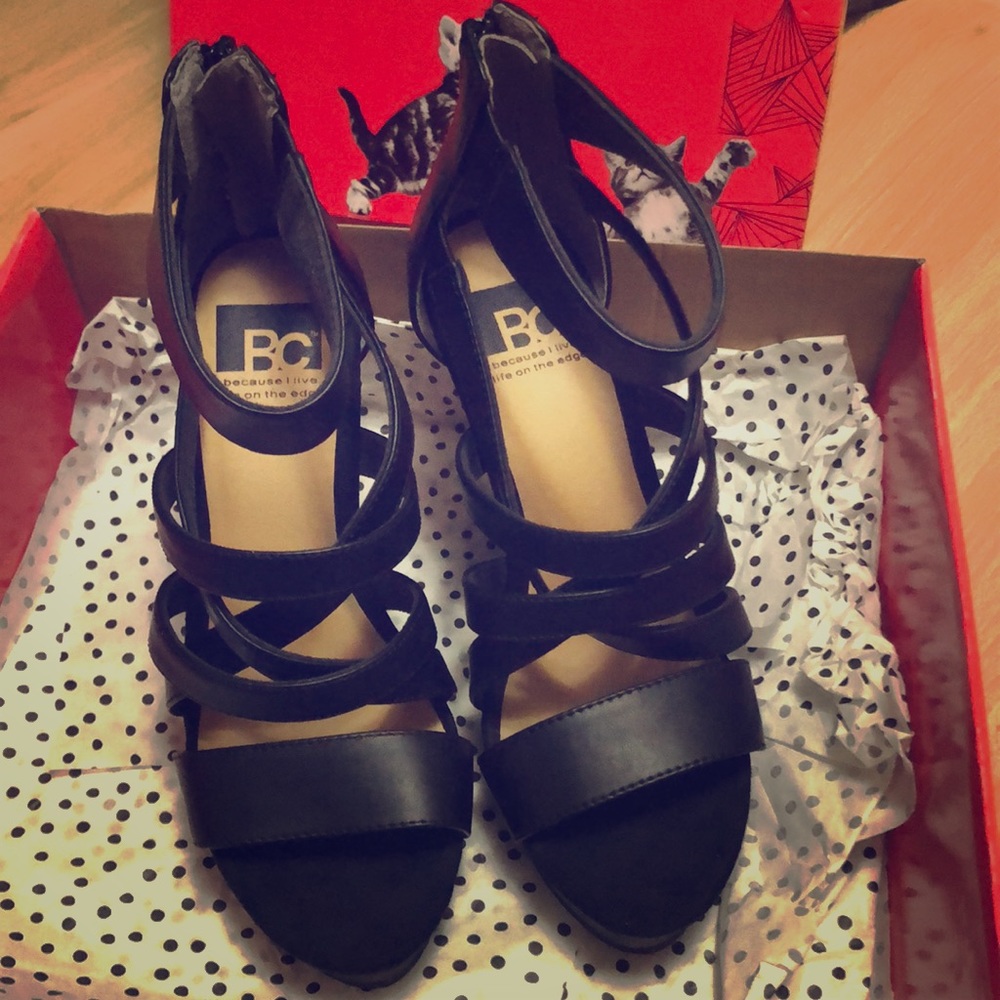 BC Wedges heels